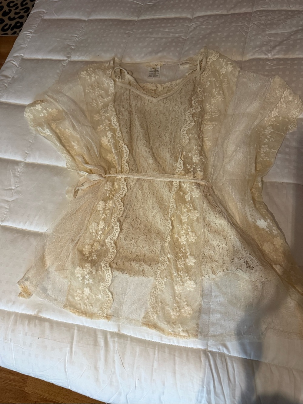 Ryu Cream Lace Overlay Top